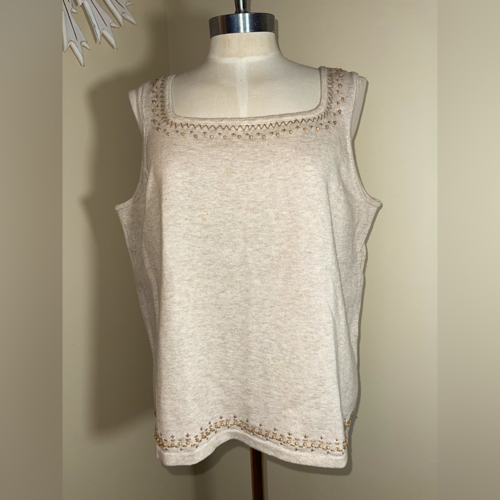 Charter Club Cream/ Tan embroidered embellished knit tank top L